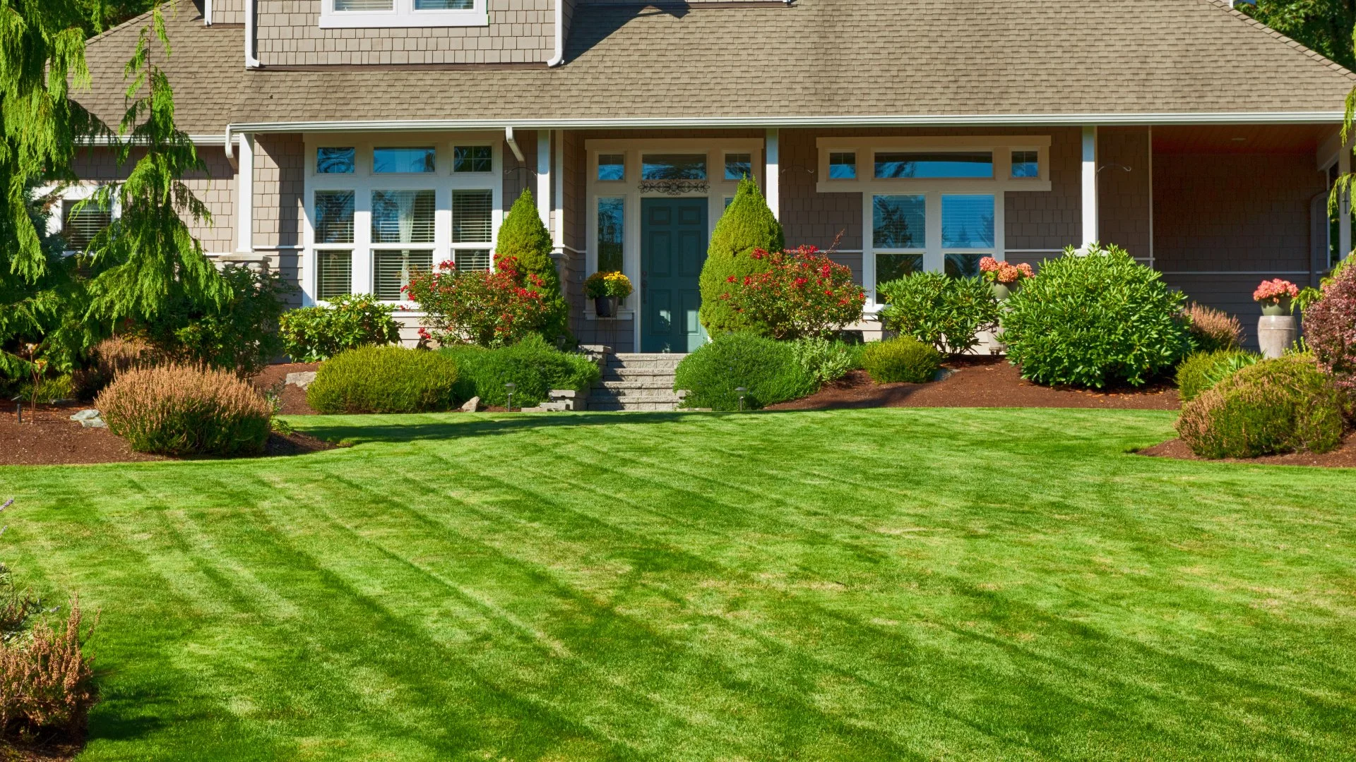 What Lawn Care Does My Grass in Keller, TX Need This Fall?